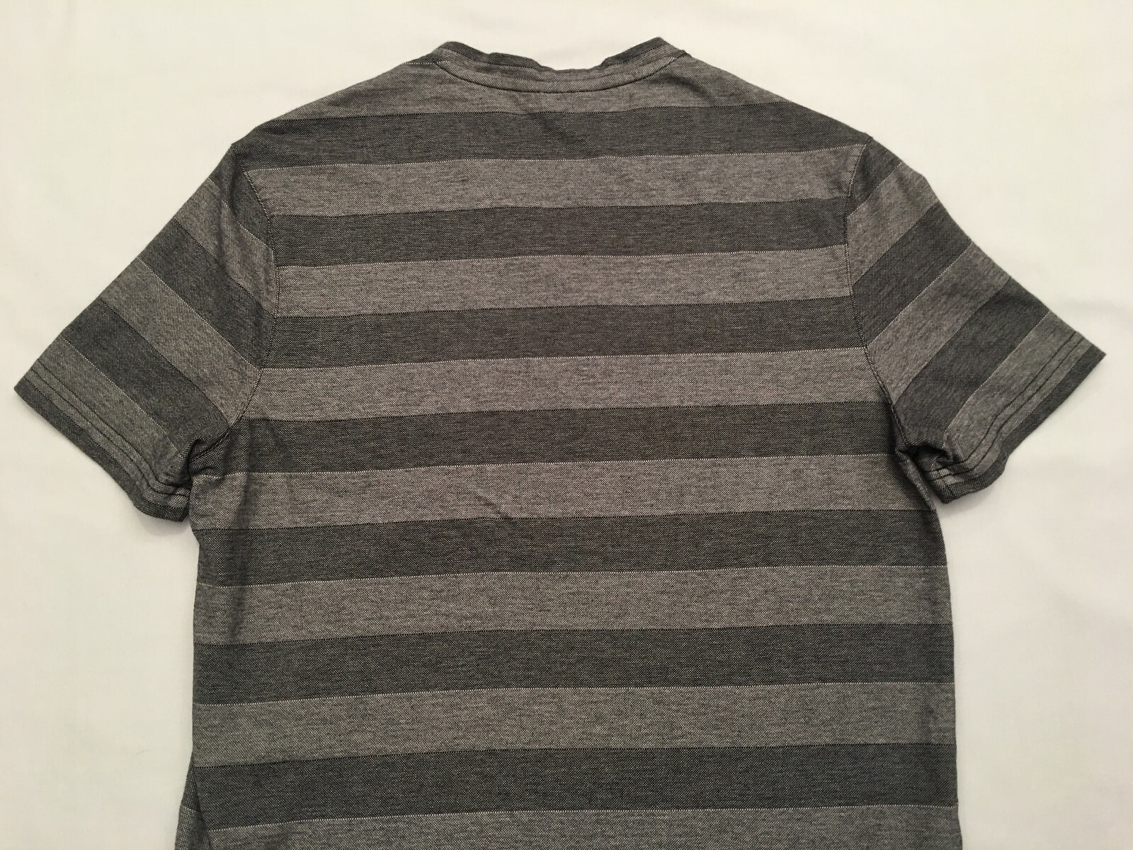 Michael Kors Men's Two-Tone Gray Striped V-Neck S/S Pullover Cotton Shirt Size M