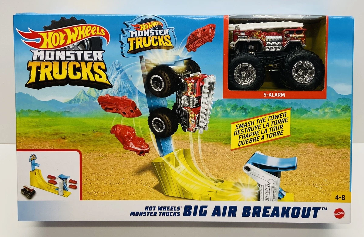 Hot Wheels Monster Trucks 5-Alarm Big Air Breakout Smash the Tower