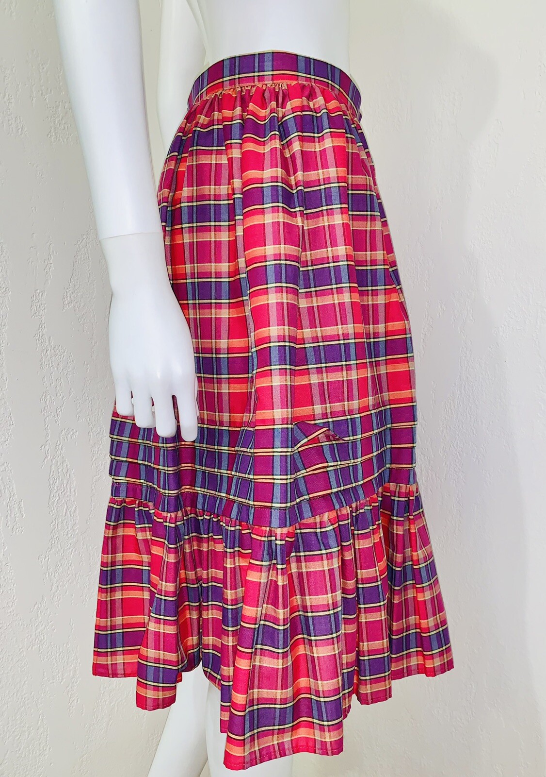 Vtg Handmade Pink Multi Plaid Woven High Waist Ti… - image 3