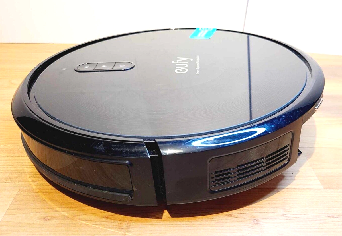 【美品】Anker eufy RoboVac15c Refurbished: eufy by Anker, RoboVac G15, Robot Vacuum, Smart
