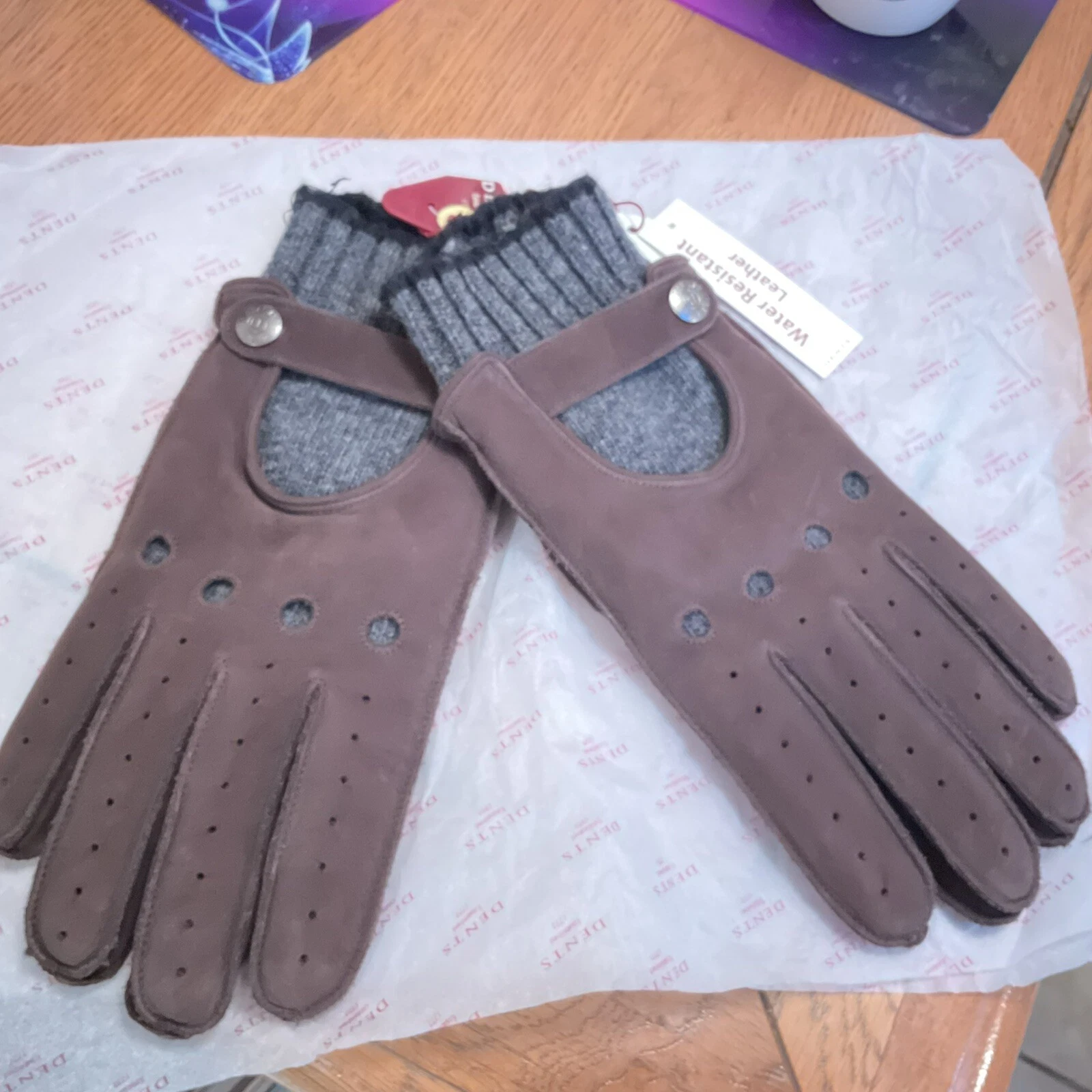 Dents Men's Brown / Grey Classic Driving Gloves Sz M Suade Lined Wool/ Nylon
