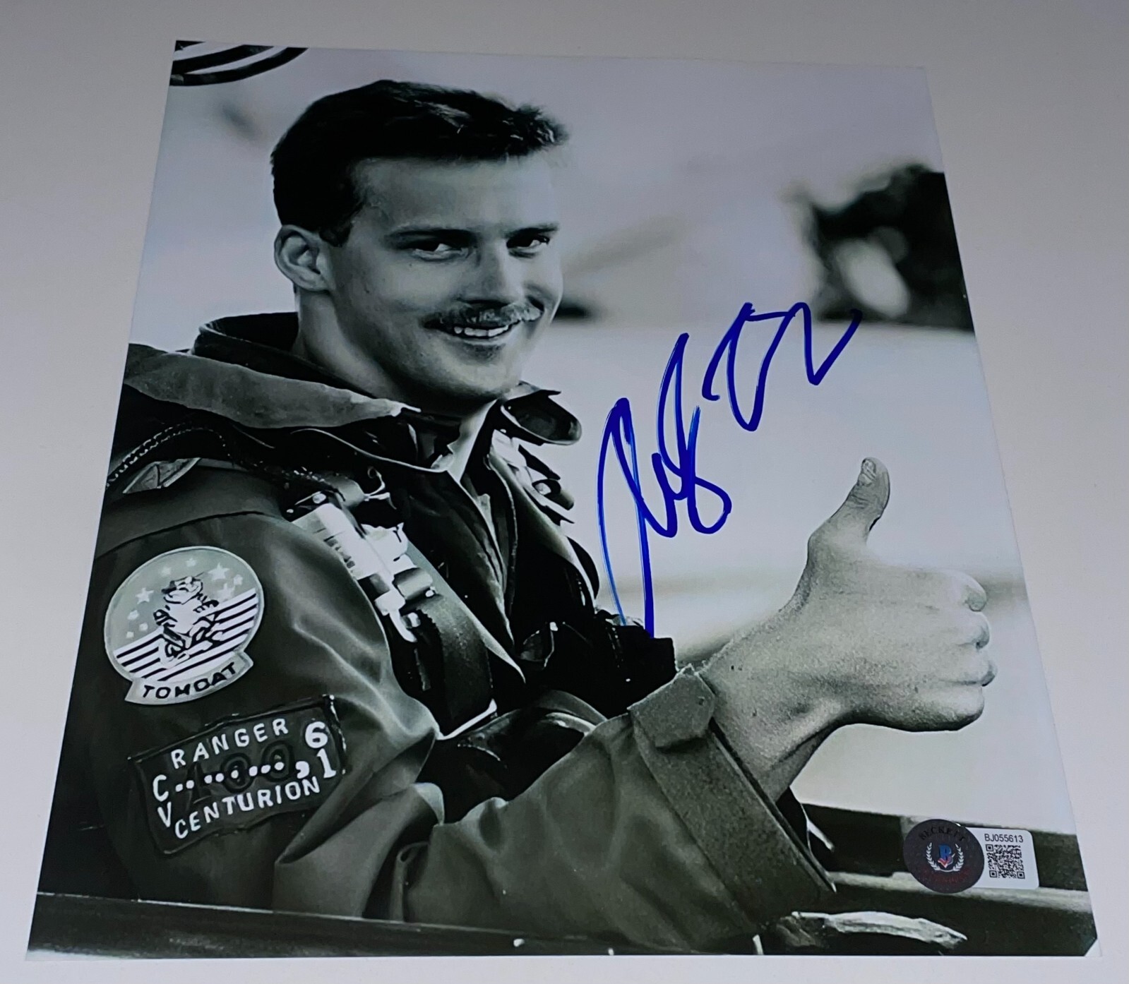 Anthony Edwards Autographed Signed 8x10 Photo Top Gun Goose Maverick Beckett BAS C 