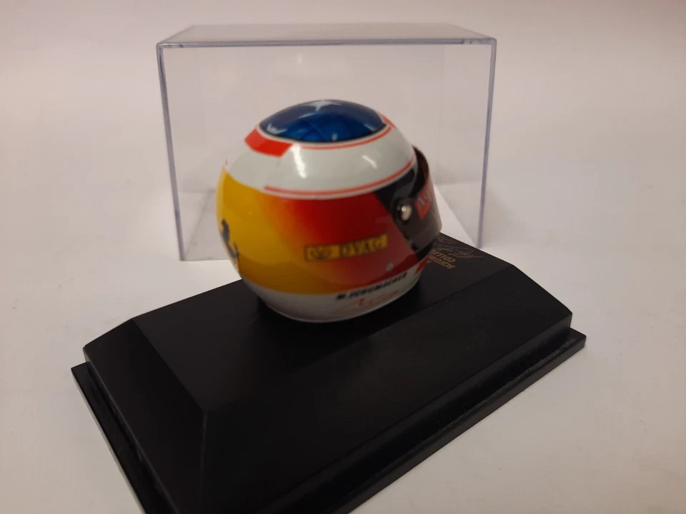 Minichamps Michael Schumacher Ferrari helmet 1997 1/8 510389705 - Immagine 2 di 3