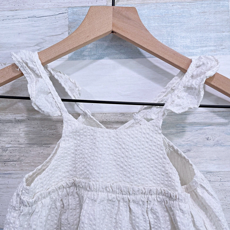 Tahari 女孩泡泡纱褶皱分层连衣裙白色金属口音学步女孩 4T — 第 2/4 张图片