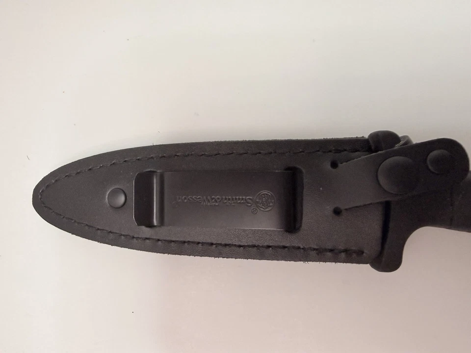 Smith & Wesson H.R.T. Нож загрузочный SWHRT3B с кожаными ножнами - отличное состояние - Изображение 2 из 4