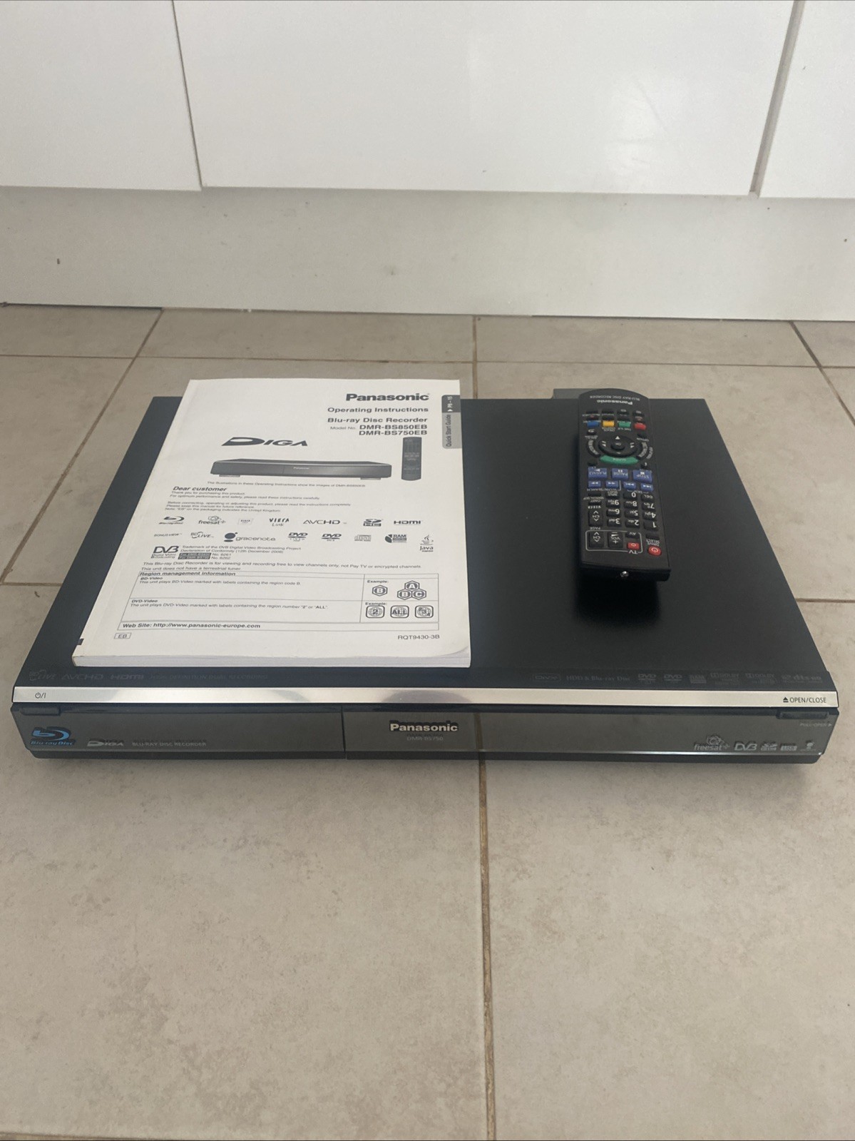 Panasonic MultiRegion DMR-BS750 HD 250GB DVD Blu-Ray Recorder ( SEE DESCRIPTION)