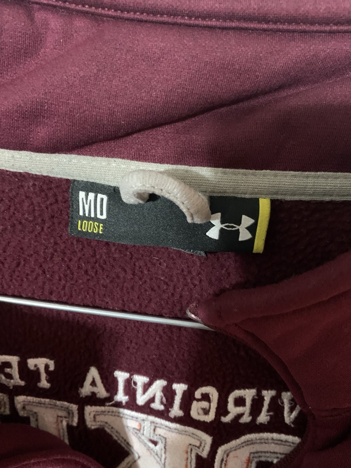 Mens Virginia Tech Hokies Under Armour Jacket Size Medium Loose Fit Full Zip thumbnail 4