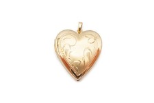 Vintage Gold Filled Heart Locket Pendant Photo Etched