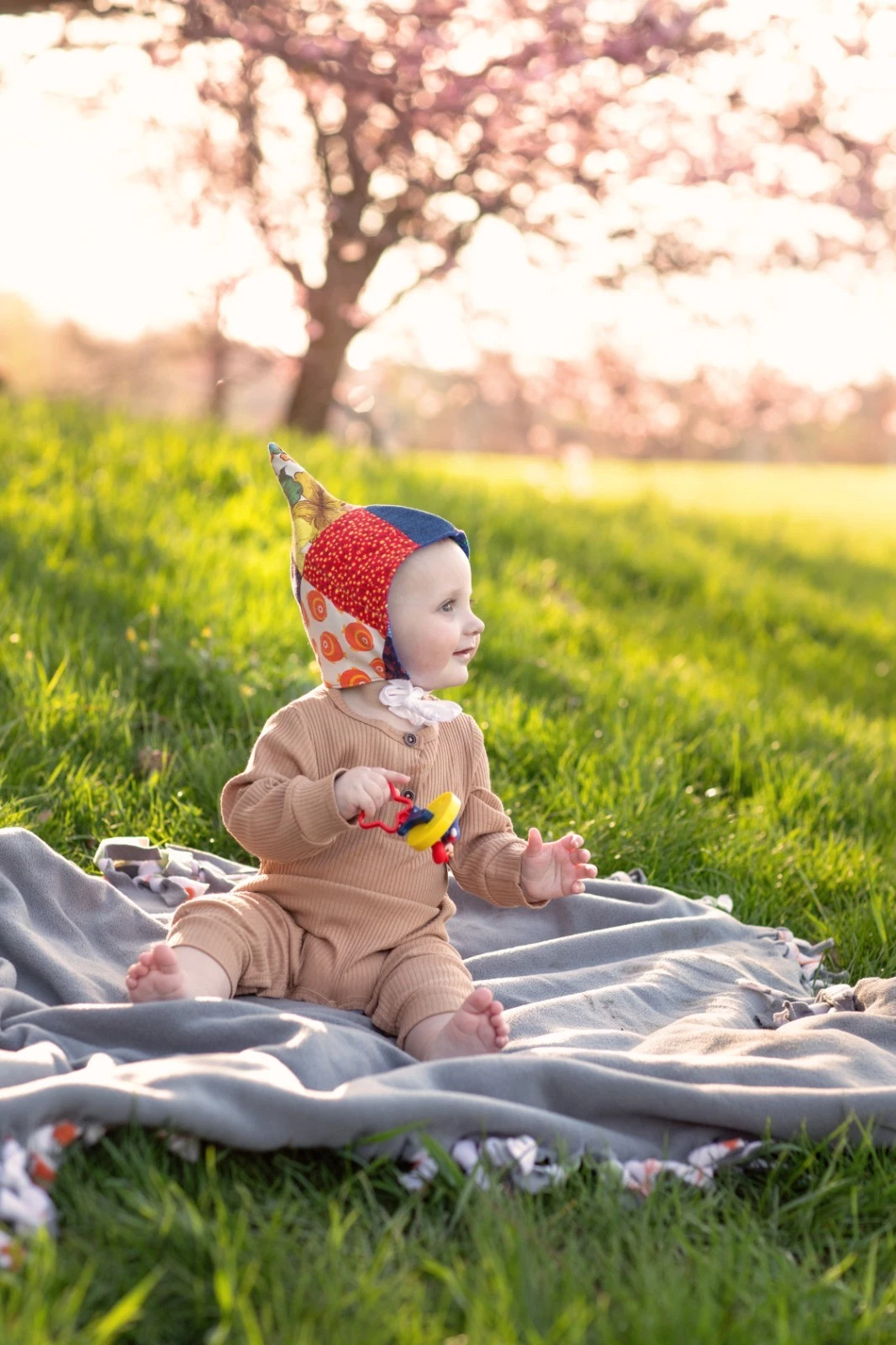 Upcycled Patchwork Baby Woodland Pixie Hat Bonnet Fully Lined 0-6 mo
Opens in a new window or tab