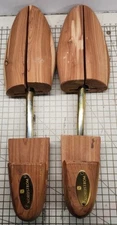 Nordstrom Mens Size XL Cedar Wood Shoe Trees Stretchers Keepers Made in USA Set
