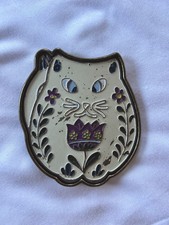 Lucky Brand White Cat Buckle Women's Enamel
