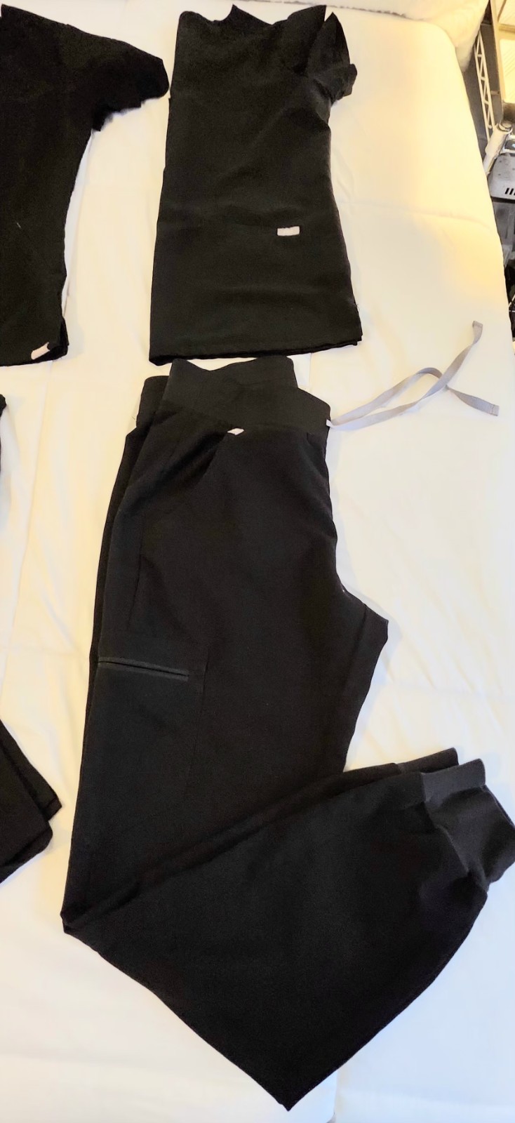 FIGS Black Technical Scrub Sets - image 2