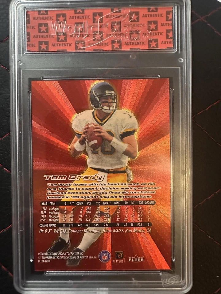 2000 Fleer Ultra - Rookie Tom Brady #234G Gold Medallion (RC) - Image 3 of 3