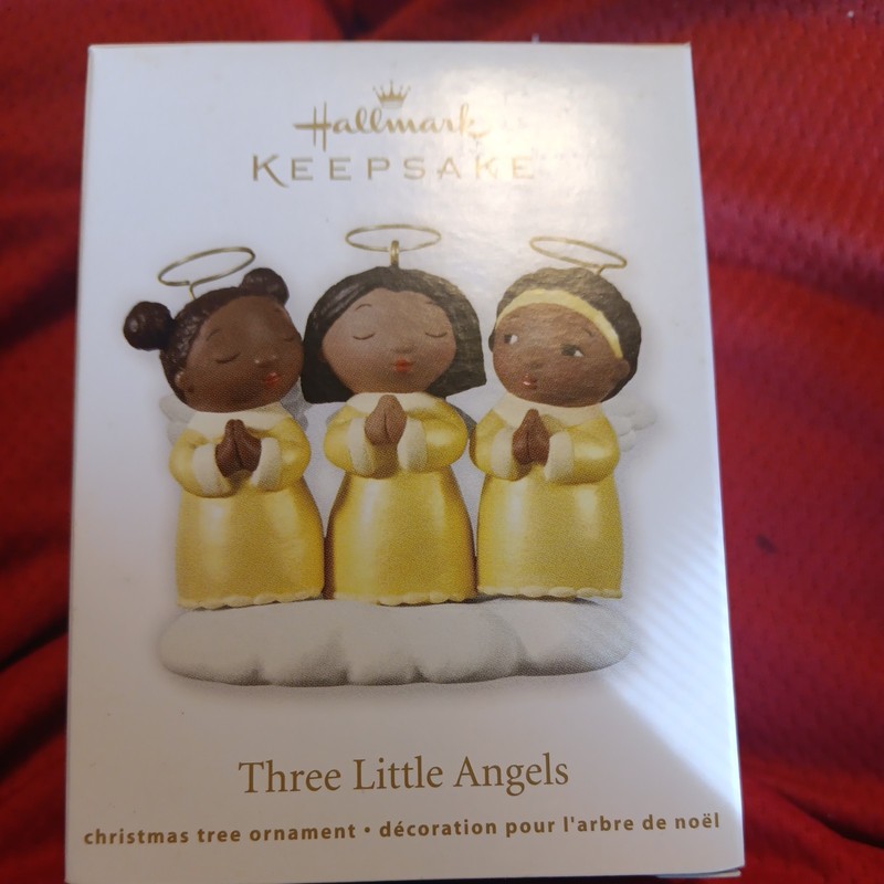 NEW NEVER DISPLAYED Hallmark 2012 Three Little Angels Christmas Ornament 