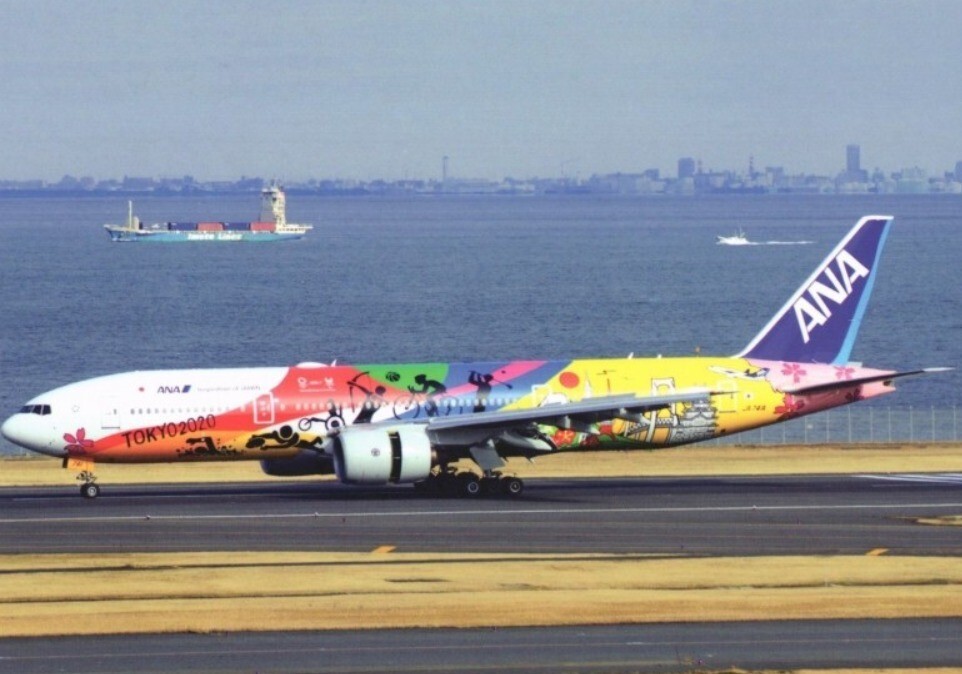 ANA All Nippon Airways Boeing 777-200 JA741A 