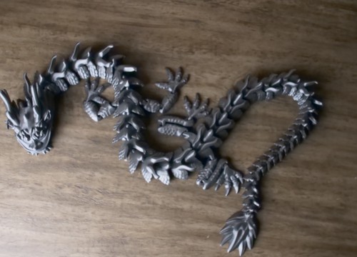 3D Printed Articulated 25" Electric Gray Dragon Fidget Toy, Home/ Desk Decor - Picture 4 of 4