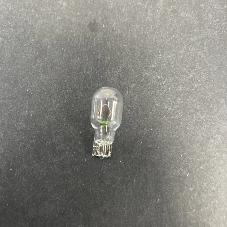 GE 912 Light Bulb - Image 2 of 3