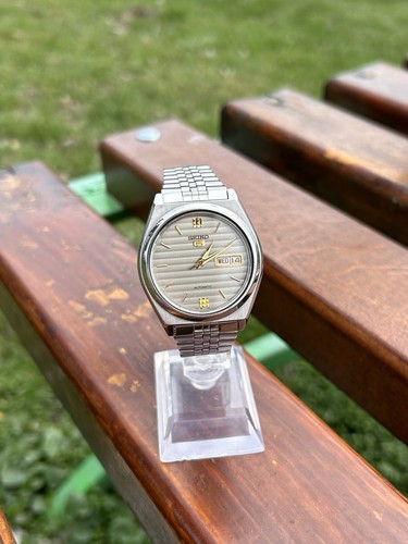 Vintage Watch Seiko 5 Automatic Japan Mechanical Wristwatch 1990s Excellent - Picture 11 of 24