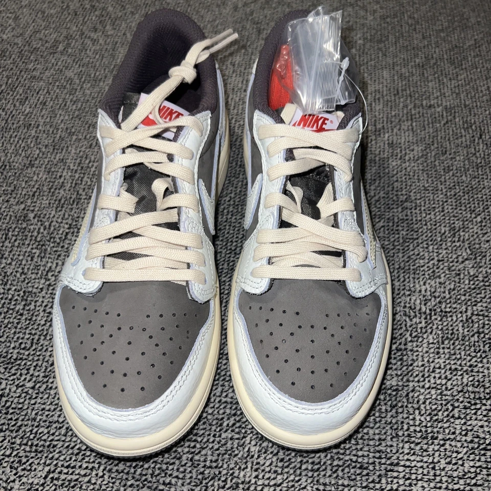 Talla 3 - Jordan 1 OG Muestra x Travis Scott Low Reverse Mocha Foto 4 de 4