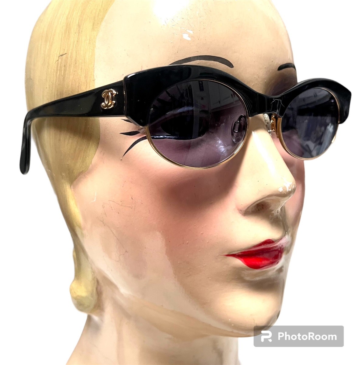 CHANEL VINTAGE Y2K Sunglasses Black FRAMES Gold Italy Blue Gray