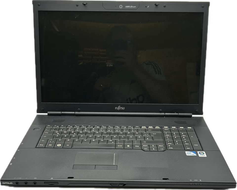 Notebook Amilo LI 3910 Laptop 18,4" Windows 11 Pro 512 GB SSD 4096 MB RAM MwSt. - Bild 2 von 4