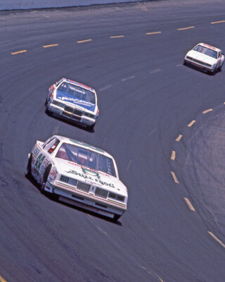 1985 Bull Frog Oldsmobile BUDDY BAKER Glossy 8x10 Photo Daytona 500 Poster Print
