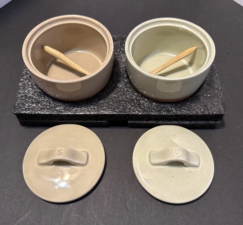 Mora Ceramics Salt and Pepper Cellar - Thumbnail 4