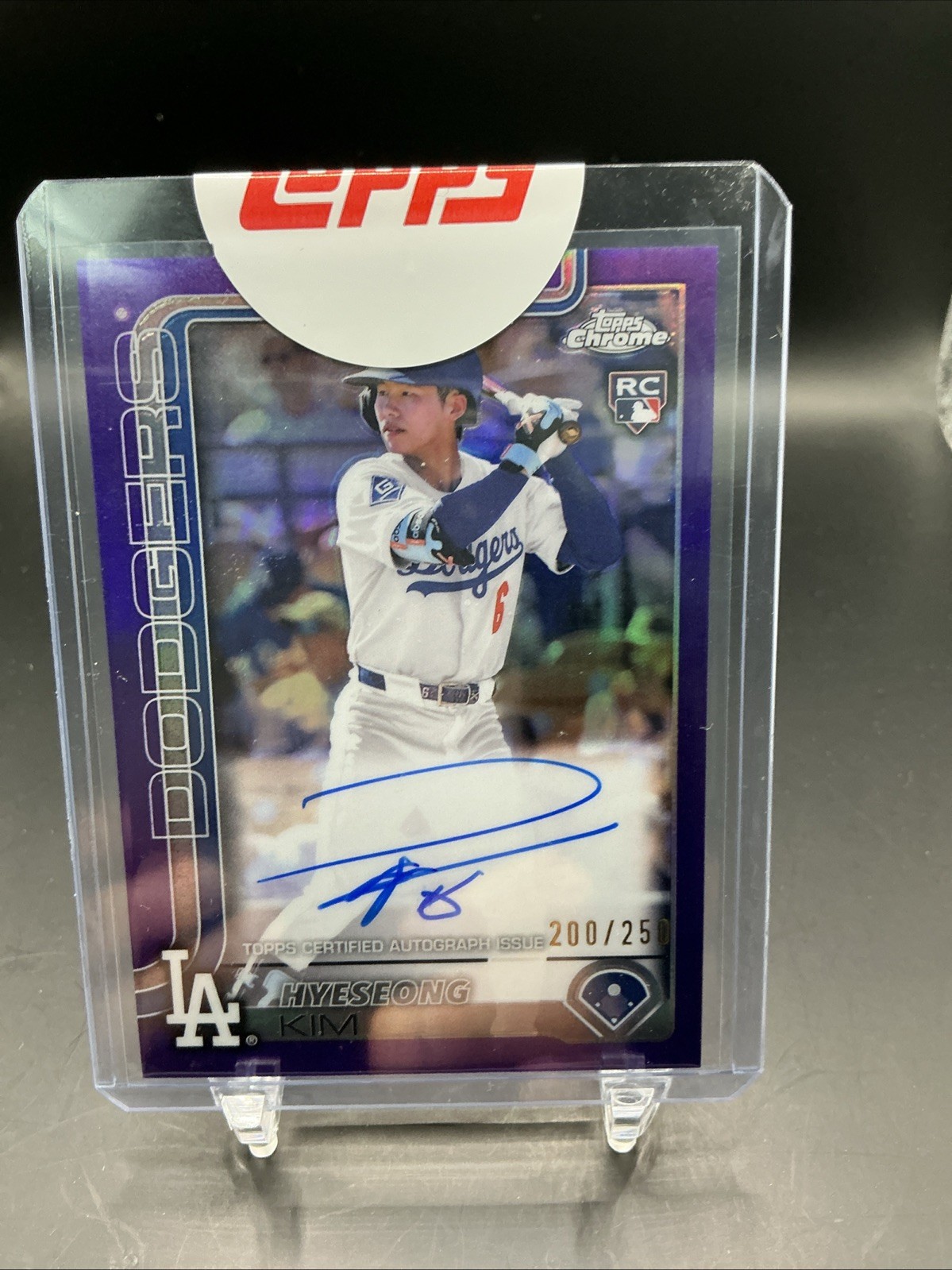 2025 Topps Chrome Hyeseong Kim Rookie True Purple Refractor Auto /250 ⭐️RC⭐️