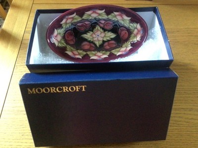 MOORCROFT MORELLO CHERRY LIMITED EDITION COLLECTORS CLUB OVALE SCHALE 9  LANG NEUWERTIG
