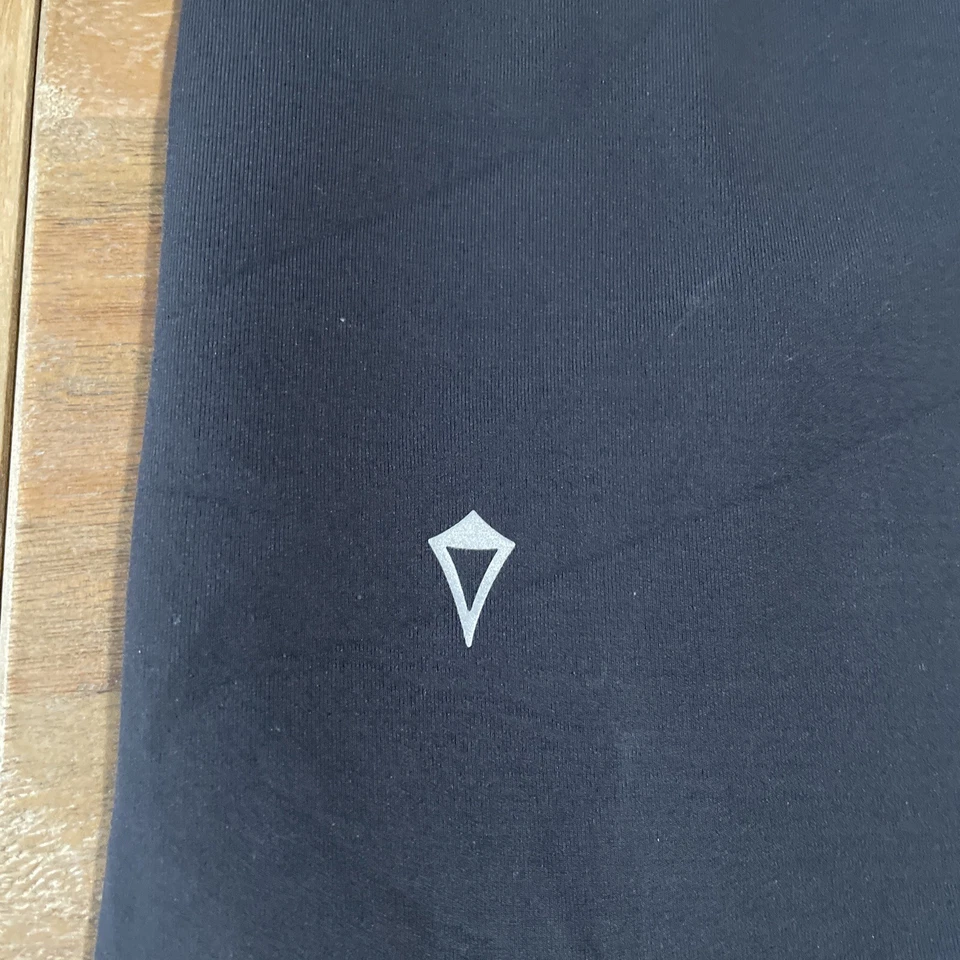 Camisa de natación Ivivva para niñas talla 14 gruesa negra con protección contra erupciones espalda media cremallera peplum top Foto 4 de 4