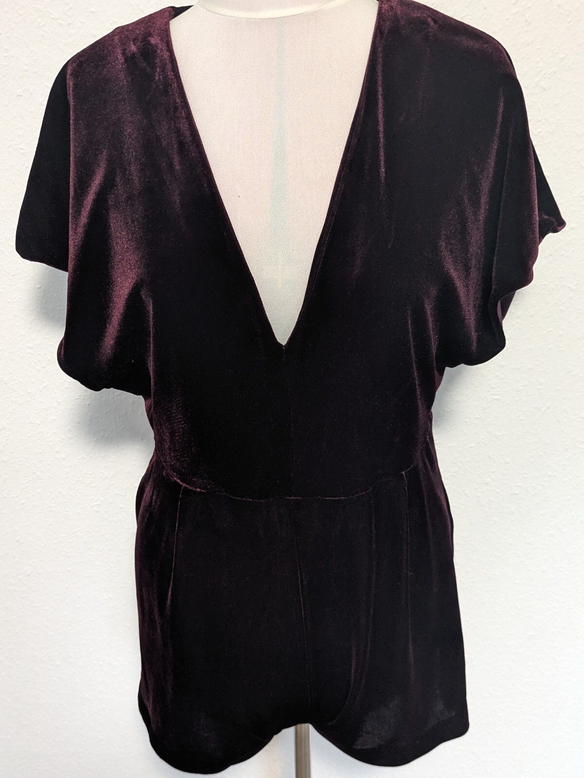 New Look Burgundy Velvet Playsuit UK 12 NWT RRP £29.99 Low Front Occasion Party image 8