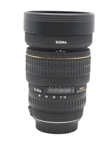 15864E Excellent condition Sigma 15 30mm for Canon Digital SLR