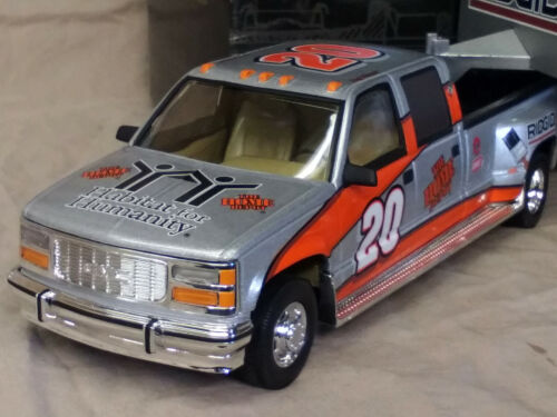 Rare Viintage NASCAR Tony Stewart #20 Car GMC Dually and Show Trailer - Picture 7 of 12