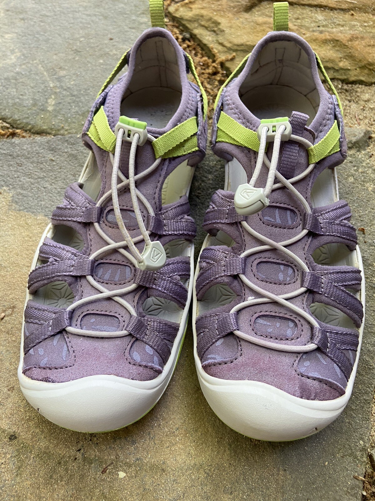 Sandali Moxie da donna Keen taglia 5 viola e verde scarpa da trekking 1016694