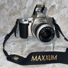 Minolta Maxxum QTsi 35mm Film Camera w/ Minolta AF 35-80mm Lens Strap Untested