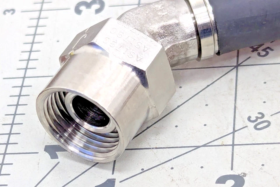 21” 8AN 0.406” ID Wrapped Stainless Steel Braided Hose Swivel Fittings [B6BA] - Image 2 of 4