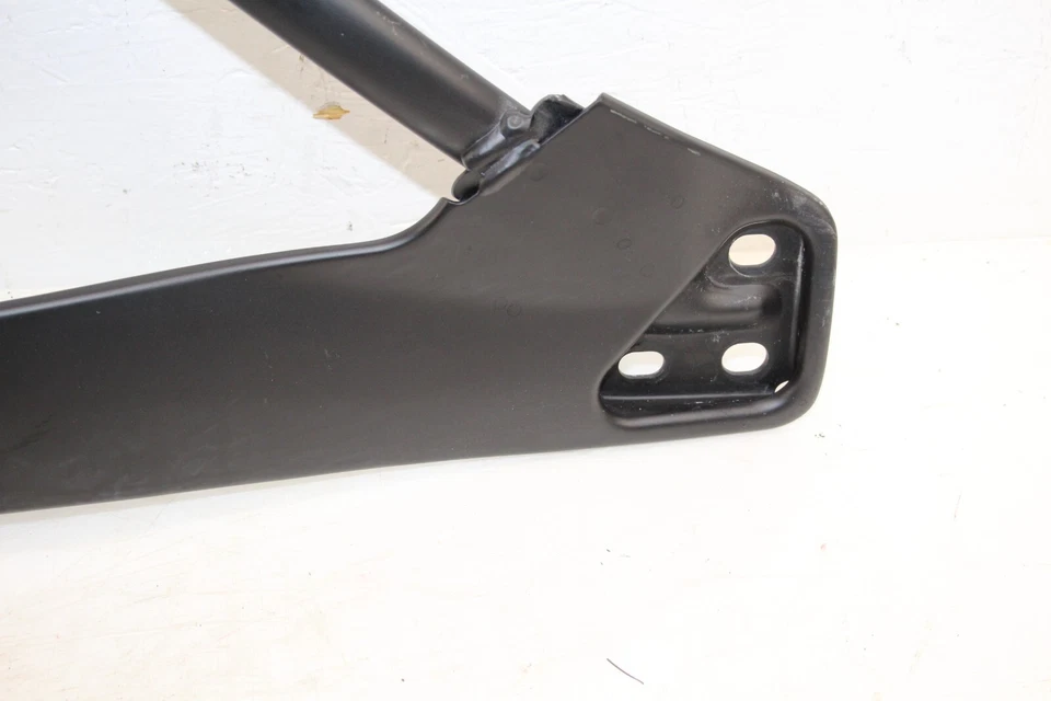Soporte de barra transversal torre puntal delantero Nissan 370z 2009-2020 OEM FN115 Foto 2 de 4