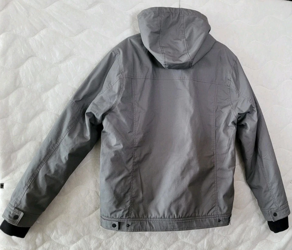 Chaqueta con capucha gris XL Fox Racing para hombre usada Foto 2 de 4