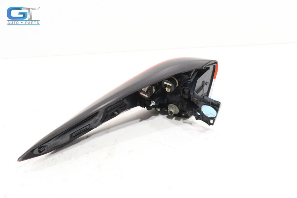 2020 - 2023 丰田 HIGHLANDER 后侧外侧尾灯灯 原始设备制造商 — 第 4/4 张图片