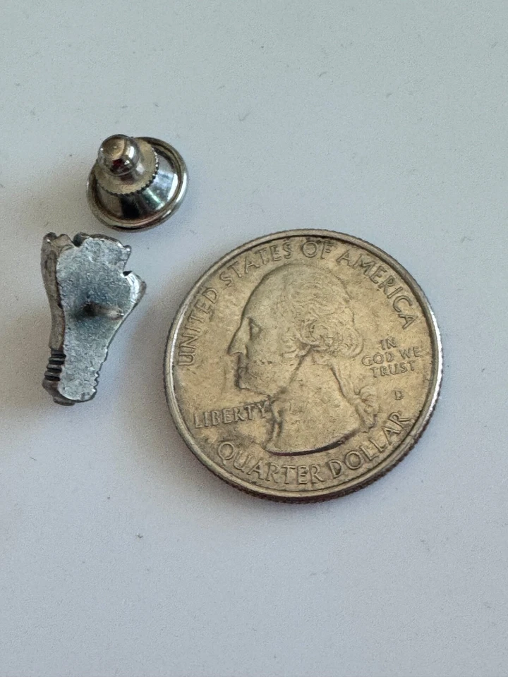 Vintage Cracked Broken Light Bulb Metal Lapel Pin Tie Tack Pewter - Nice! - Image 3 of 3