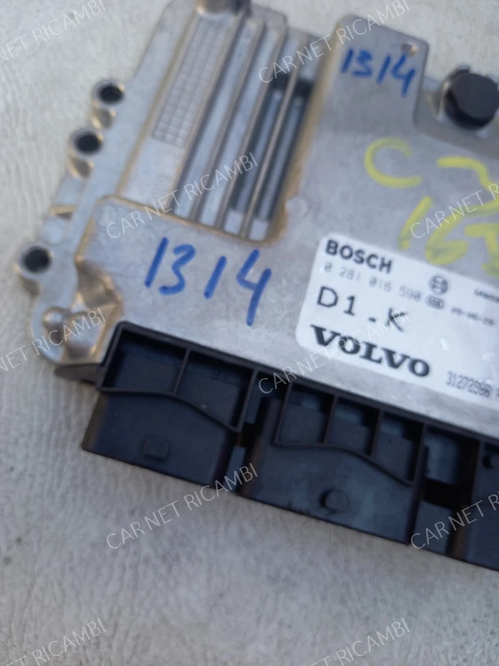 31272996 D1.K CENTRALINA MOTORE VOLVO C30 1.6 D 0281016590 BOSCH EDC16C34-5.45 Foto 4 de 4