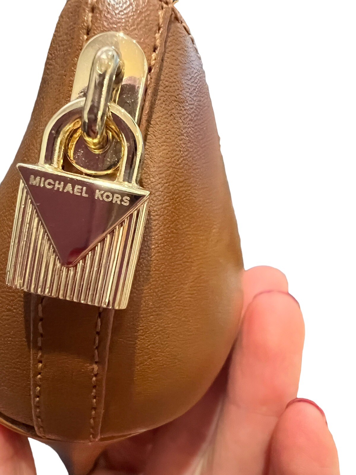 Michael KORS  ANTOINETTE  Luggage Brown Leather Gold Padlock Platform  Pumps 7