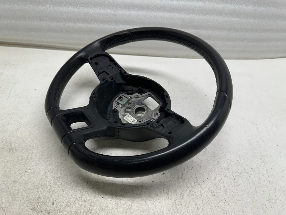 ОРИГИНАЛЬНОЕ РУЛЕВОЕ КОЛЕСО H408107 2012-2019 Volkswagen Beetle 5C0419091 - Изображение 4 из 4