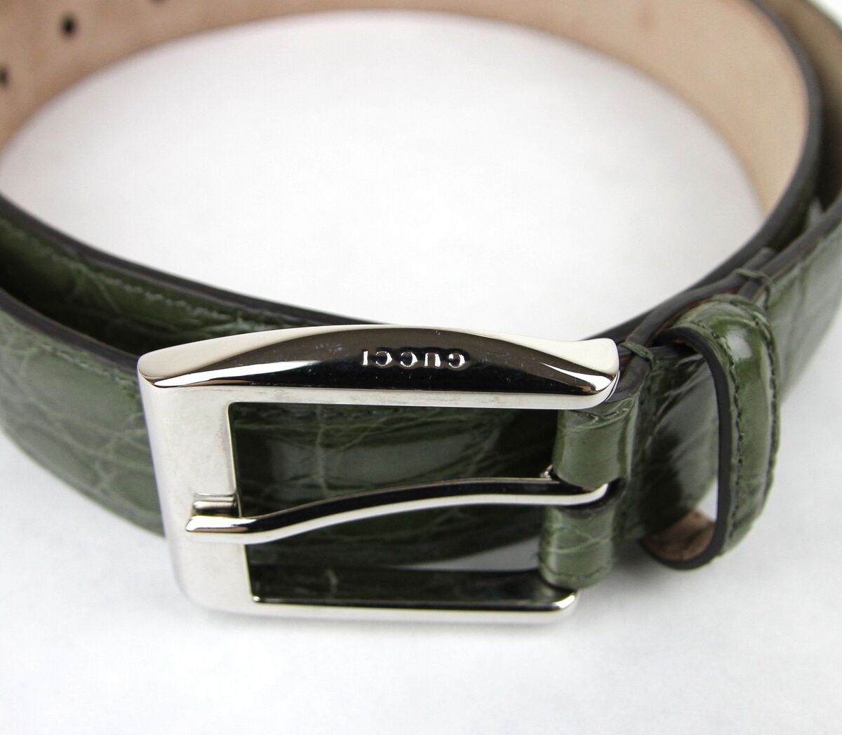 $895 NEW GUCCI Mens Crocodile Belt with Classic Square $895 NEW GUCCI Mens Crocodile Belt with Classic Square