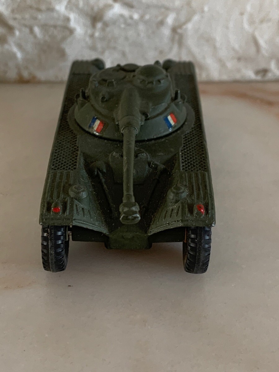Dinky Toys - Modelauto (4) - AEG Articulated lorry -Char A.M.X. tank -E Dinky Toys - Modelauto (4) - AEG Articulated lorry -Char A.M.X. tank -E