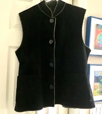 Women's Reversible Faux Suede Vest in Black - Gray L SALE