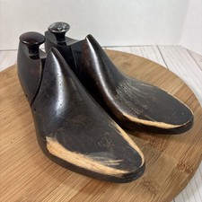 Vintage Pair of 7D Wooden Shoe Forms Stretchers w/ Wall Hanger