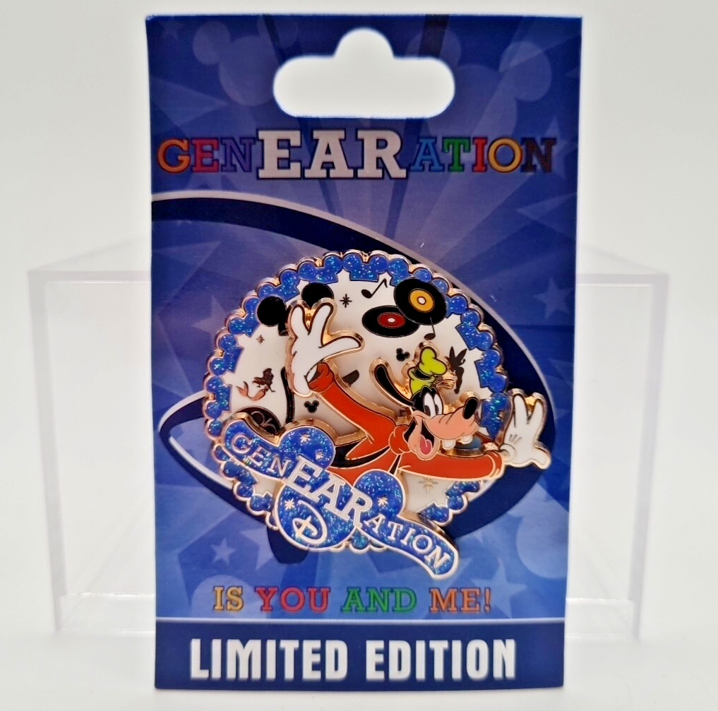 Disney spinner pin LE 1100 GenEARation D gift pin GOOFY 2015