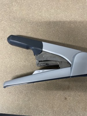 Leitz Schwerlast Flach Clinch Hefter 5552 - guter Zustand