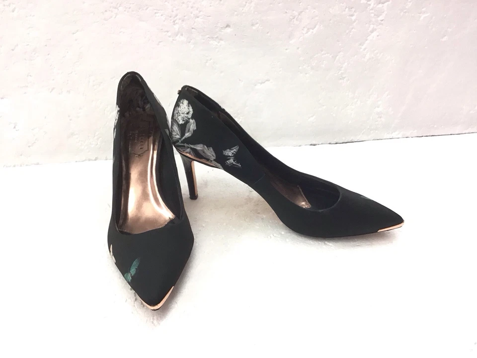 Zapatos de salón Ted Baker para mujer, Wishirp mariposa negro satinado talla 8 Foto 2 de 4